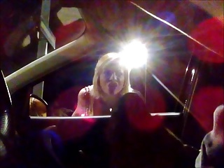 Car Flash Blonde whore takes my money and my cock