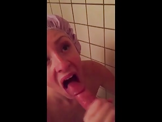 Incredible Shower Blowjob