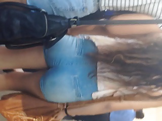 TWO TEENS TIGHT JEAN SHORTS