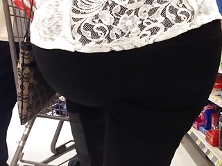 Big wide Booty pawg