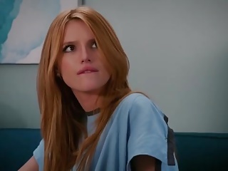 Bella Thorne - Red Band Society E09 04