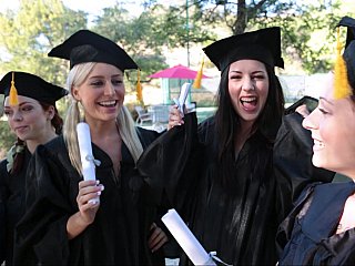 Graduated lesbos